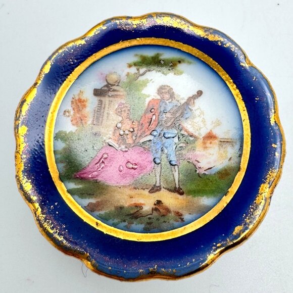 Limoges France Miniature Plate Romantic Courting Scene Wooden Stand Vtg 1.75" - Picture 4 of 8